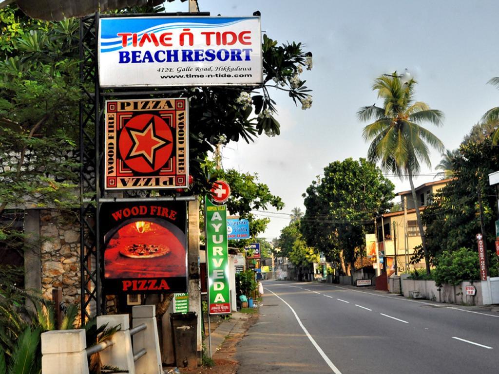 Time N Tide Beach Resort Hikkaduwa Exterior foto